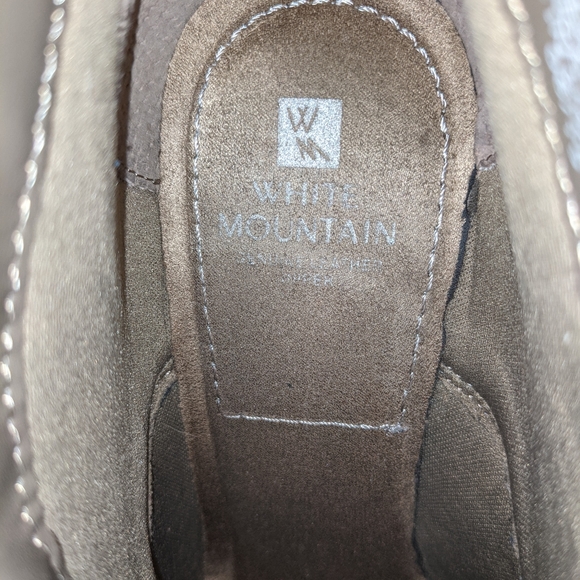 Suede wedges by White mountain - Picture 7 of 16